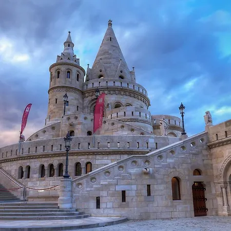 ラグジュアリー　ダウンタウン　アパートメンツ アパートホテル ブダペスト