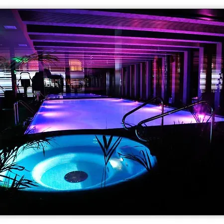 ラグジュアリー　ダウンタウン　アパートメンツ 4* ブダペスト