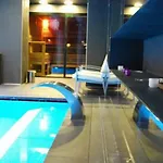 公寓式酒店 豪华市中心公寓酒店 4*